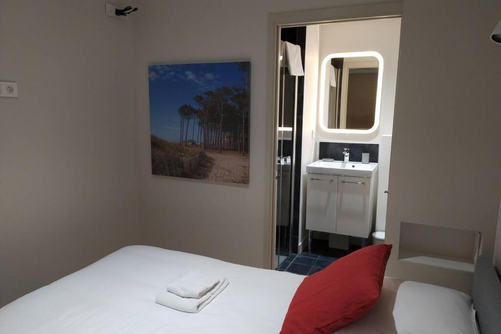 בורדו Appartement Neuf Centre Historique מראה חיצוני תמונה